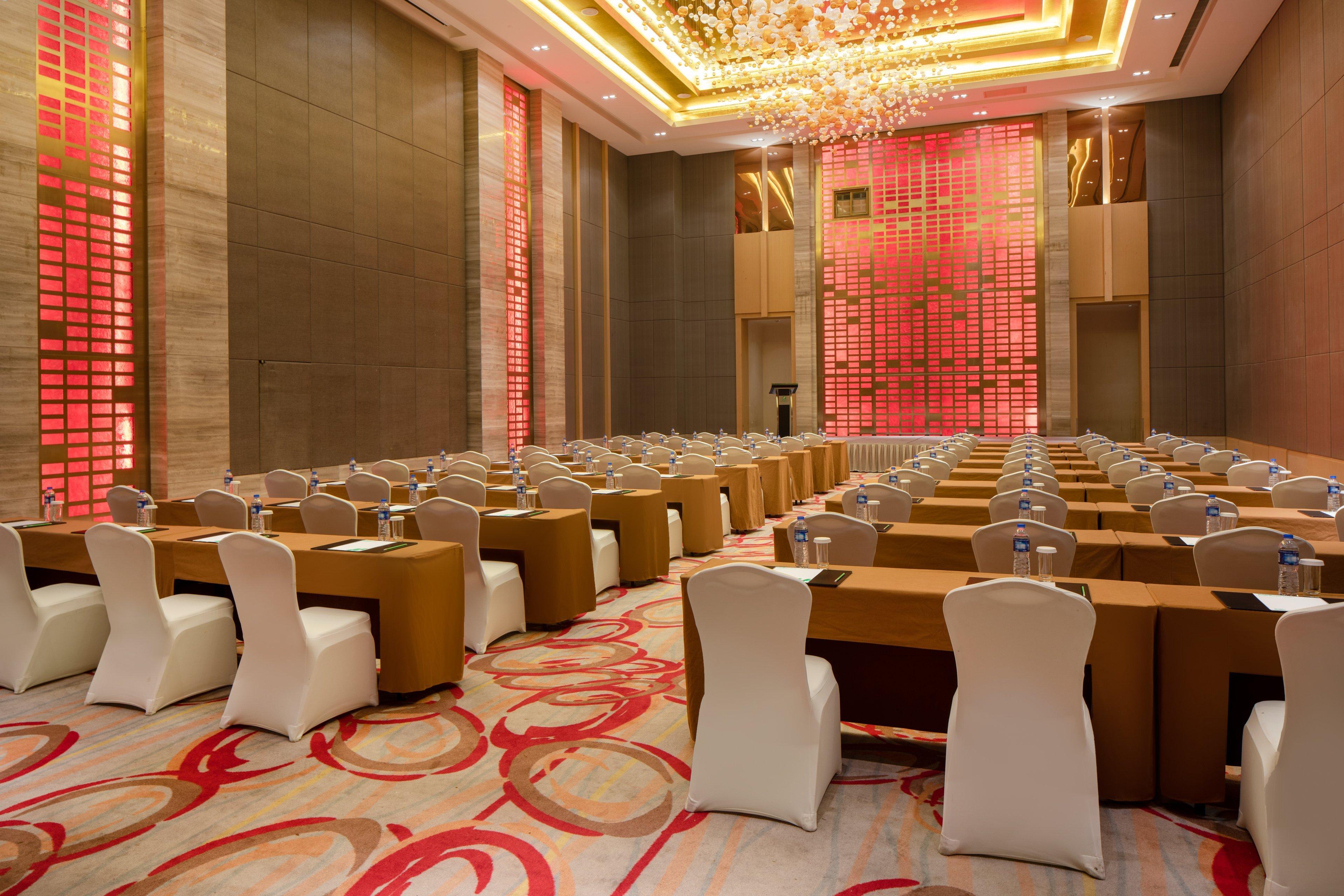 Holiday Inn Nanyang By Ihg Exterior photo