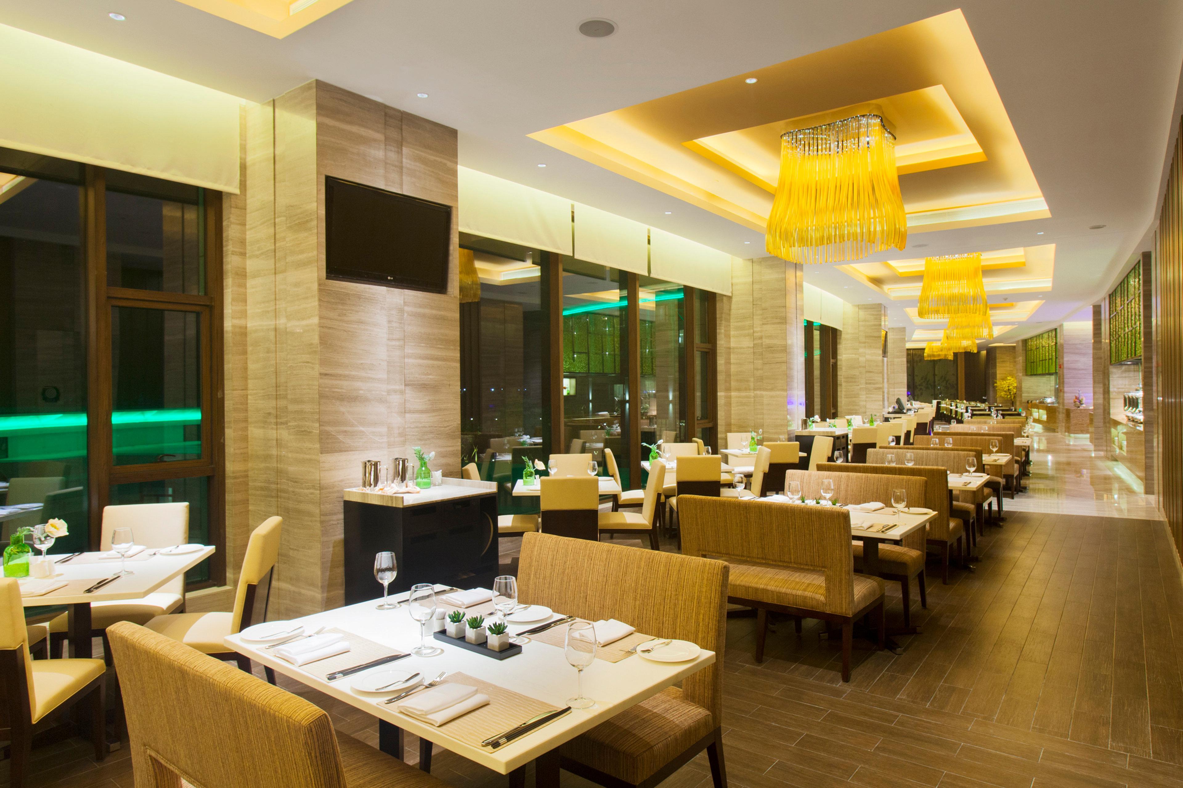 Holiday Inn Nanyang By Ihg Exterior photo